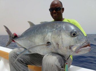 giant trevally 1