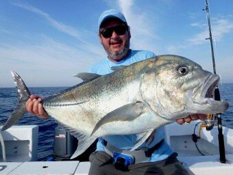 giant trevally 2